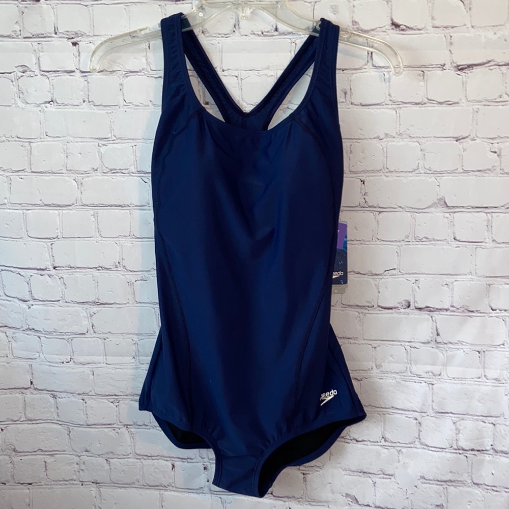 NWT Speedo Swimsuit Size 8